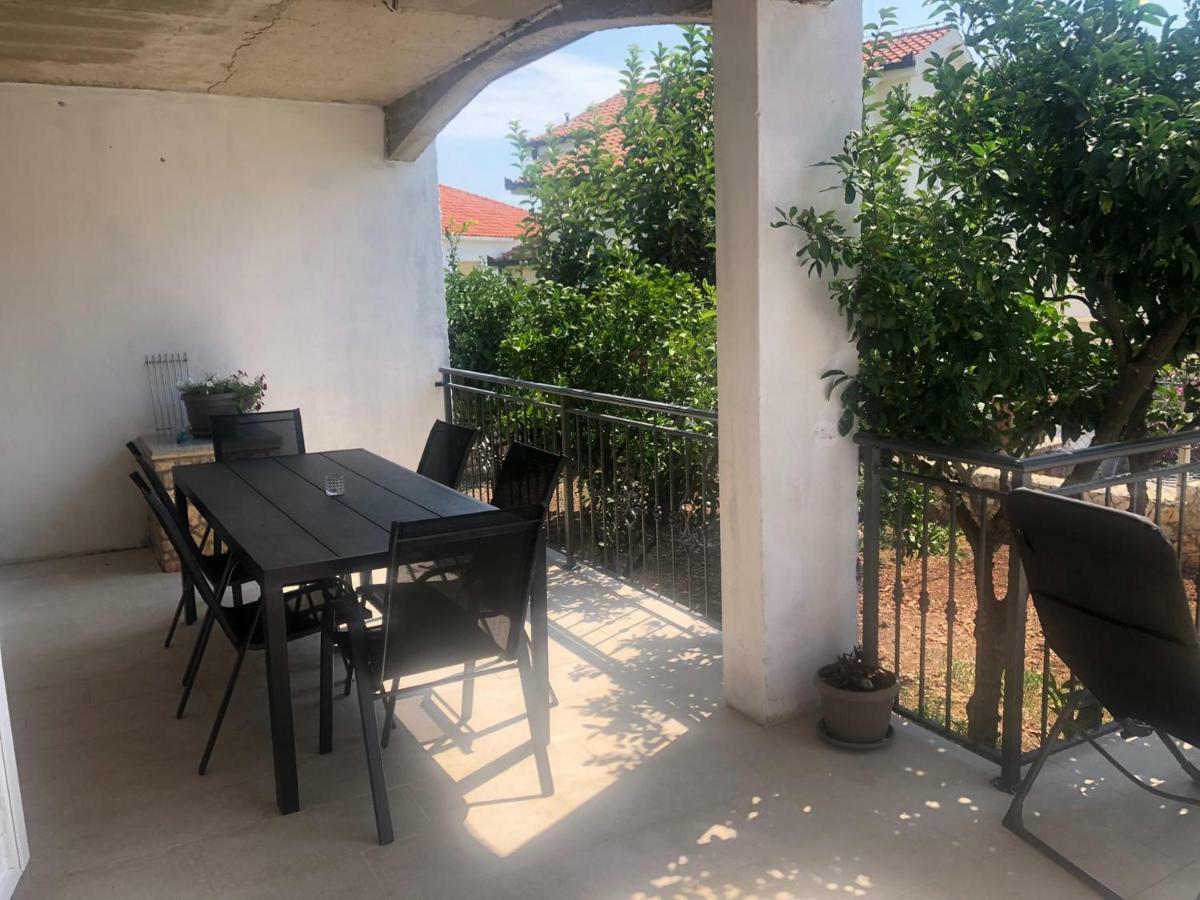 Apartman Dukic 오크루그고른지 외부 사진